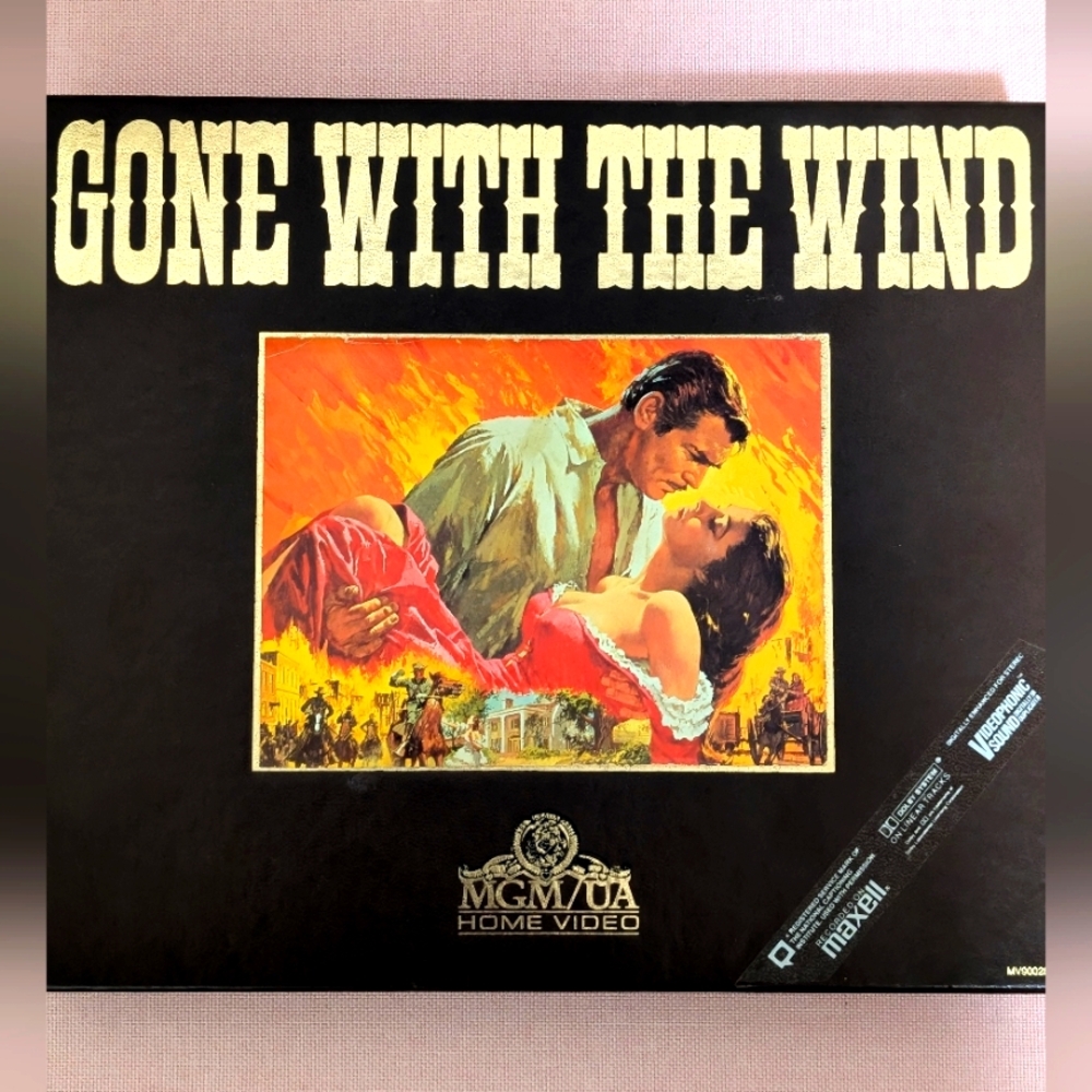EUC•Collectors Edition Gone With The Wind MGM/UA Home VHS Video Set w/Booklet 📼